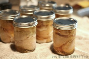 Make CANNED CHICKEN – Lasts on the Shelf for 3+ Years!